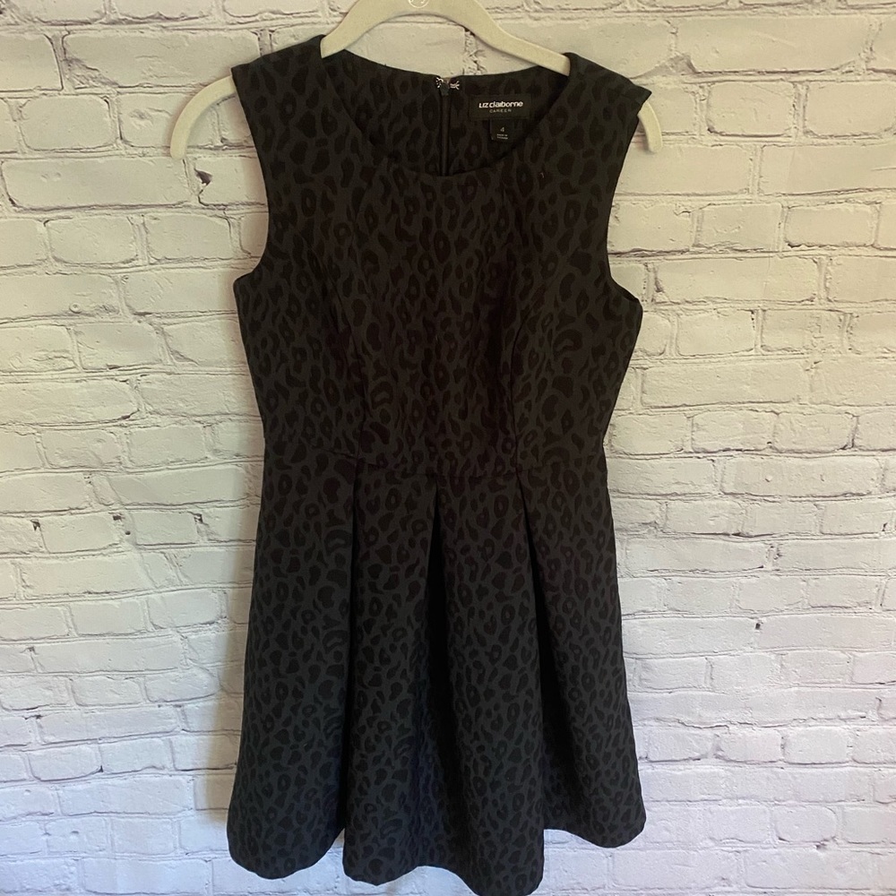 𝅺liz Claiborne | Black Leopard Print Lined Dress
